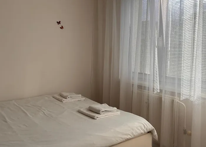 Appartement Elegant Escape Iv - Free Parking, Easy Access To Center Bratislava